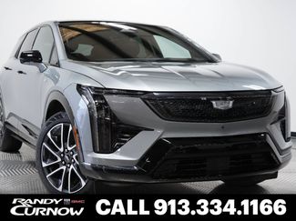 Used 2025 Cadillac Optiq Sport 2 w/ LPO, Floor Liner Package AWD/4WD video 1
