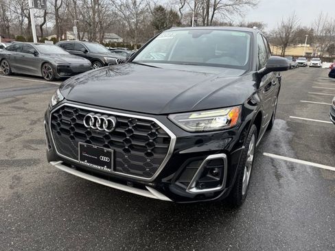 Certified 2025 Audi Q5 2.0T Premium Plus w/ Premium Plus Package image 8