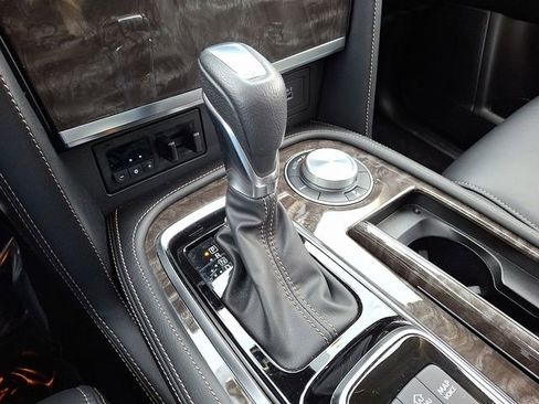 Used 2023 Nissan Armada Platinum w/ Captain's Chairs Package image 16