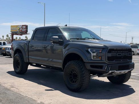 Used 2020 Ford F150 Raptor w/ Equipment Group 802A Luxury AWD/4WD image 13