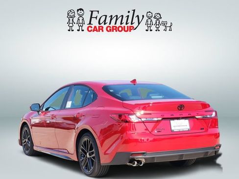 New 2026 Toyota Camry SE FWD image 3