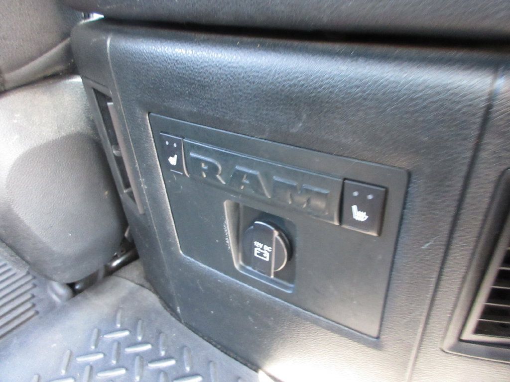 Used 2017 RAM 1500 Laramie w/ Convenience Group AWD/4WD image 28