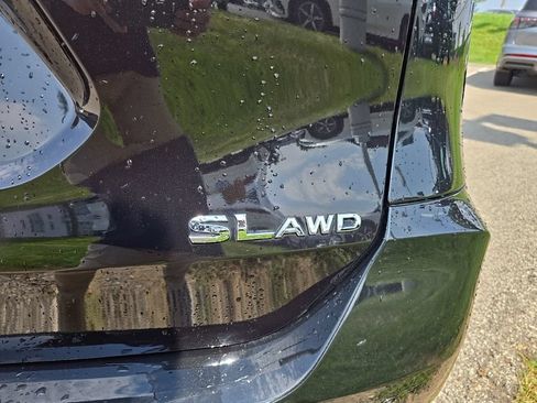 Used 2020 Nissan Rogue SL AWD/4WD image 6