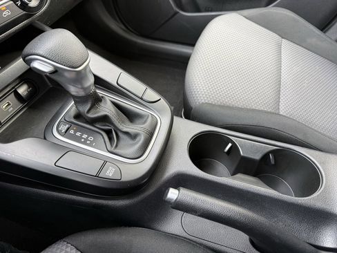 Used 2024 Kia Soul LX w/ Option Group 015 image 24