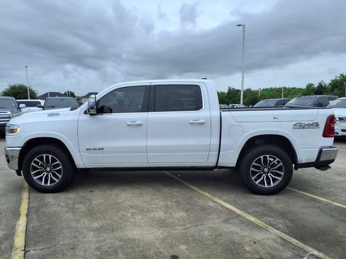 Used 2025 RAM 1500 Limited w/ Off Road Group AWD/4WD image 9