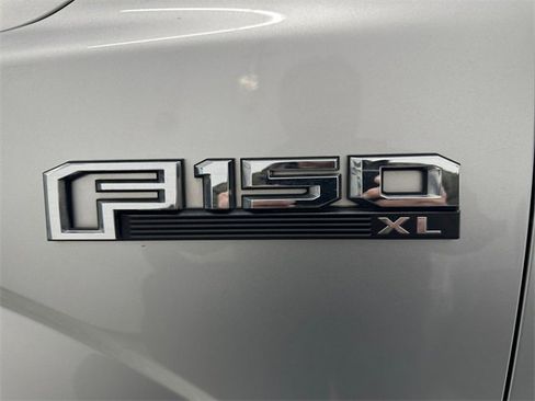 Used 2019 Ford F150 XL w/ Trailer Tow Package image 18