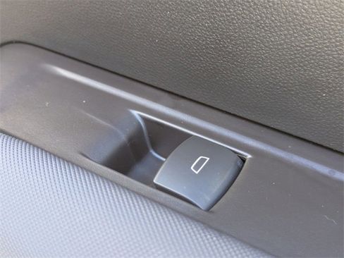 New 2026 Chevrolet Colorado Z71 w/ Technology Package image 35