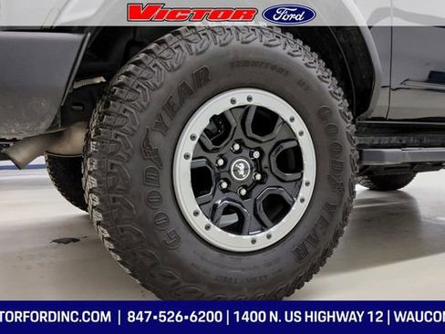 Used 2023 Ford Bronco Big Bend w/ Sasquatch Package image 17