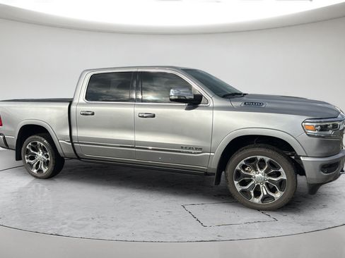 Used 2022 RAM 1500 Limited AWD/4WD image 4