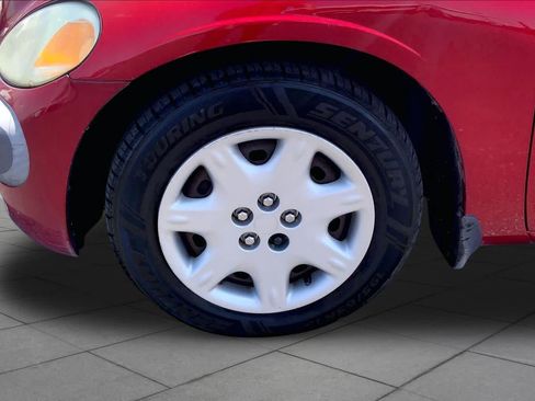 Used 2002 Chrysler PT Cruiser FWD image 10