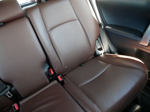 Used 2018 Toyota 4Runner Limited image 14