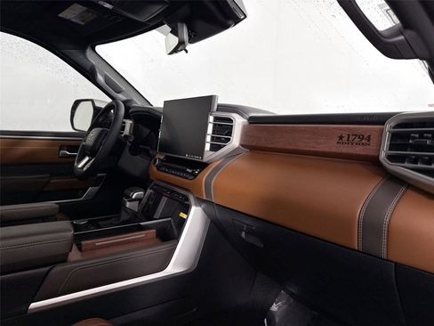 Used 2022 Toyota Tundra 1794 Edition image 45