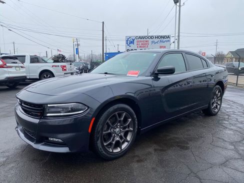 Used 2018 Dodge Charger GT w/ Blacktop Package image 7