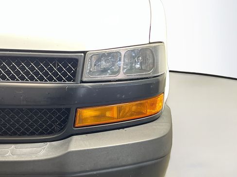 Used 2021 Chevrolet Express 2500 Extended w/ Communications Package RWD image 11