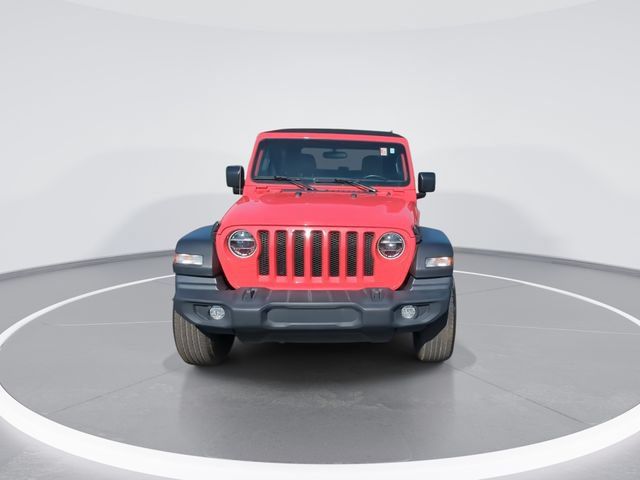 Used 2022 Jeep Wrangler Sport AWD/4WD image 3