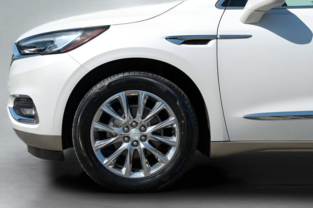 Used 2019 Buick Enclave Premium w/ Experience Buick Package FWD image 13
