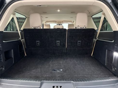 Used 2024 Ford Expedition Max XLT image 40