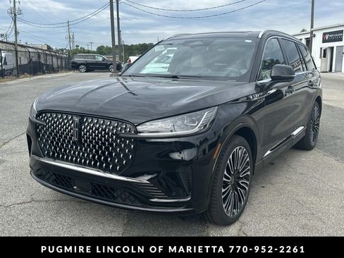 New 2026 Lincoln Aviator Black Label w/ Dynamic Handling Package AWD/4WD image 3