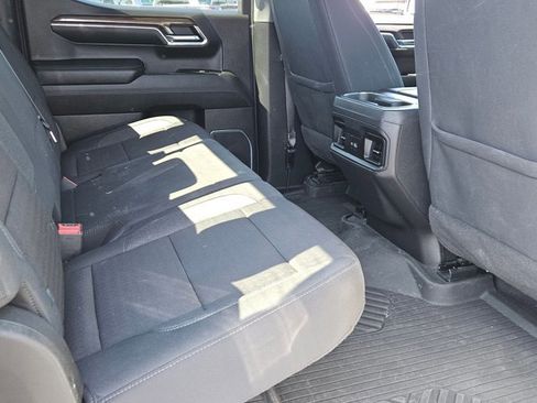 Used 2024 Chevrolet Silverado 1500 LT Trail Boss w/ Convenience Package II image 23