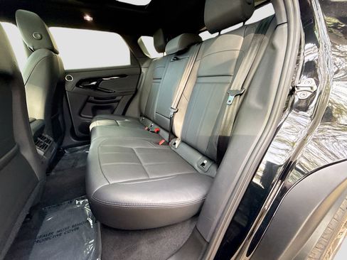 Used 2026 Land Rover Range Rover Evoque S image 20