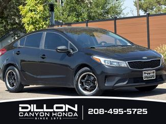 Used 2017 Kia Forte LX FWD video 2
