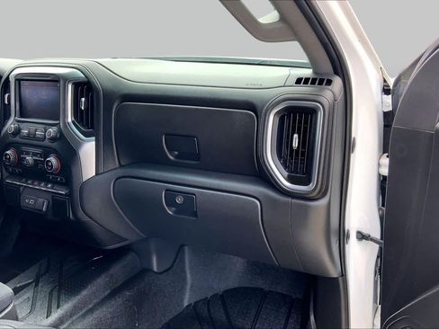 Used 2020 Chevrolet Silverado 1500 LT w/ Texas Edition RWD image 18