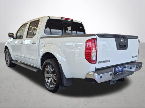 Used 2014 Nissan Frontier SL AWD/4WD image 10