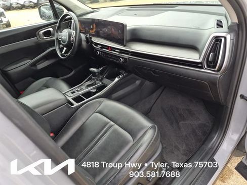 Certified 2024 Kia Sorento X-Line EX AWD/4WD image 13