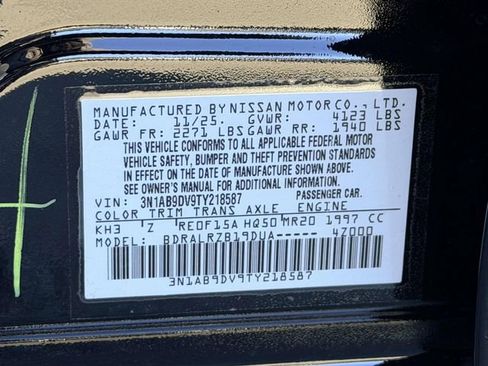 New 2026 Nissan Sentra SR w/ Floor Mat Package FWD image 24