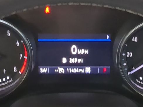 Used 2023 Buick Encore GX Select image 31