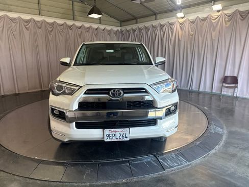 Used 2023 Toyota 4Runner Limited AWD/4WD image 2