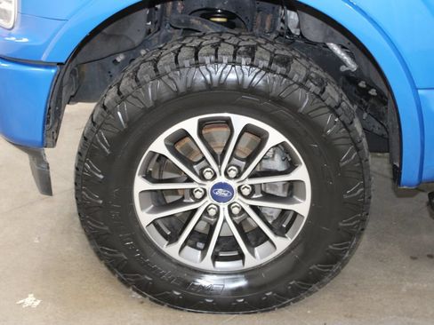 Used 2019 Ford F150 XLT w/ Equipment Group 302A Luxury AWD/4WD image 53