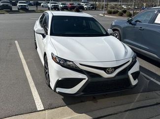 Used 2023 Toyota Camry SE video 1