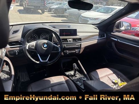 Used 2022 BMW X1 xDrive28i w/ Convenience Package AWD/4WD image 16