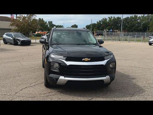 Used 2022 Chevrolet TrailBlazer LT FWD image 26