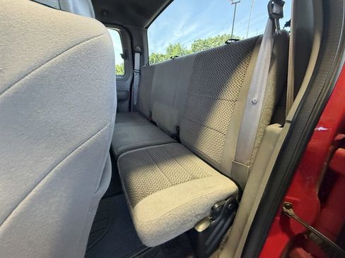 Used 2004 Ford F150 XLT RWD image 13