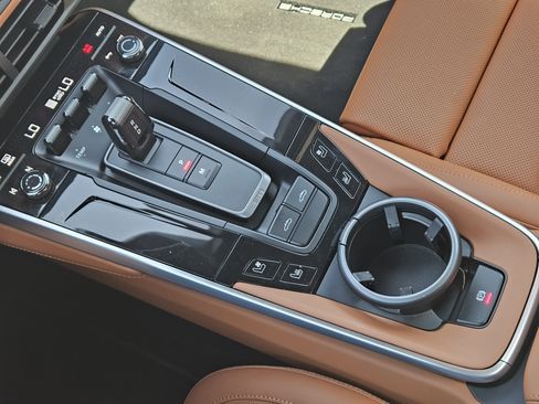 Certified 2025 Porsche 911 Targa 4 GTS image 20