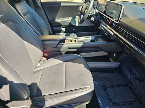 Certified 2024 Hyundai Ioniq 6 SEL RWD image 13