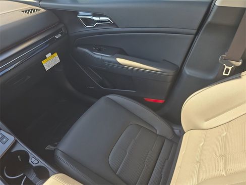 New 2026 Kia Sportage SX Prestige image 16