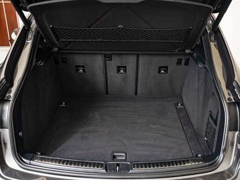 Used 2017 Porsche Macan image 19