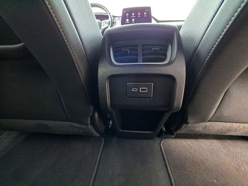 Used 2023 Chevrolet Blazer LT AWD/4WD image 49