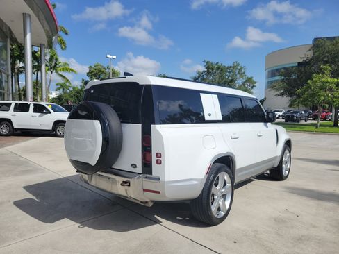 Used 2023 Land Rover Defender 130 First Edition AWD/4WD image 7