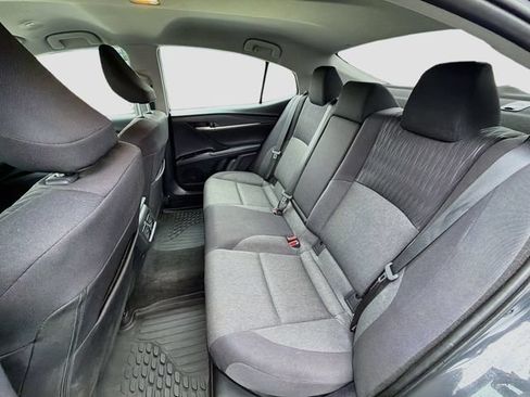 Used 2025 Toyota Camry LE w/ Convenience Package AWD/4WD image 20