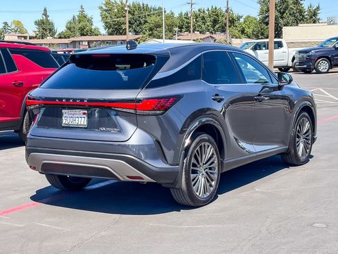 Used 2025 Lexus RX 350 w/ Convenience Package AWD/4WD image 4