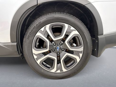 Used 2023 Subaru Ascent Limited w/ Technology Package AWD/4WD image 28