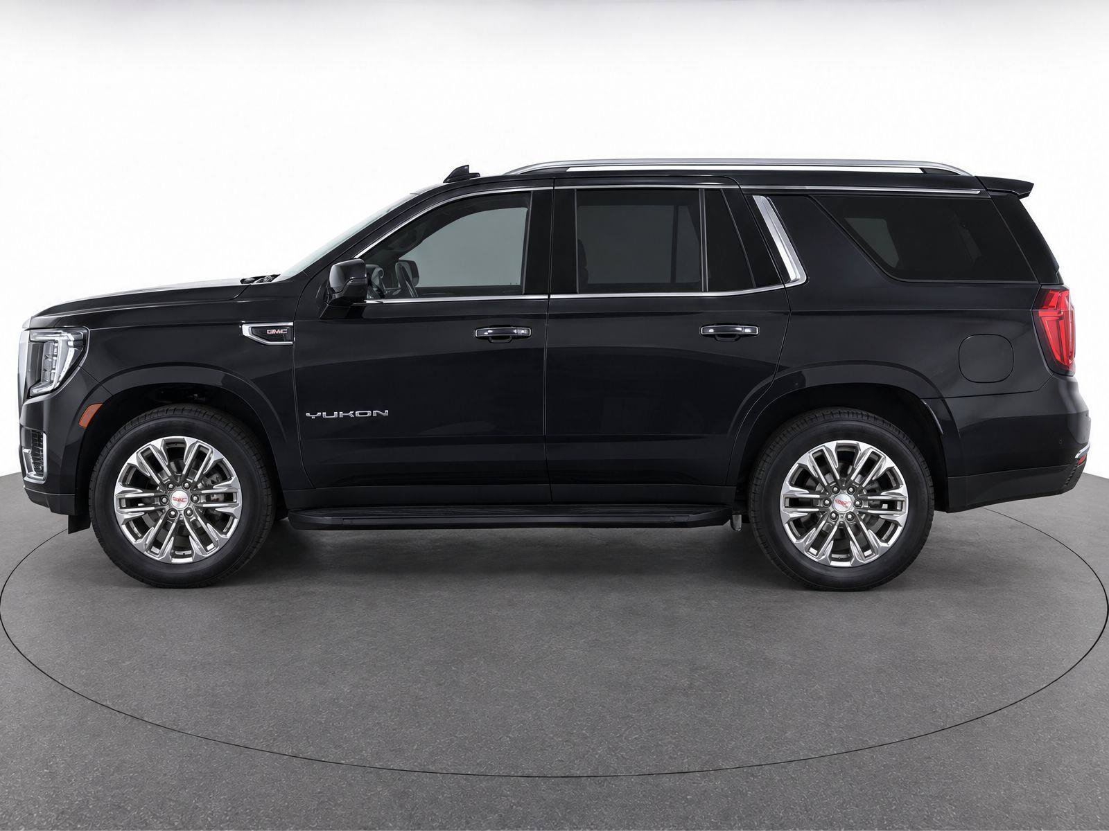Used 2023 GMC Yukon SLT RWD image 6