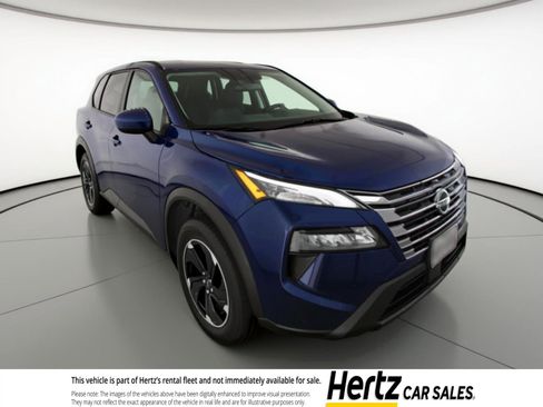 Used 2025 Nissan Rogue SV FWD image 1