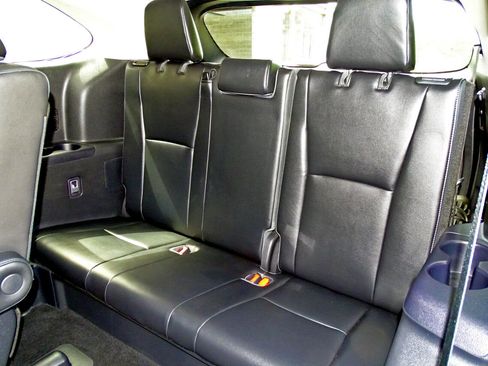 Used 2022 Toyota Highlander Platinum image 17