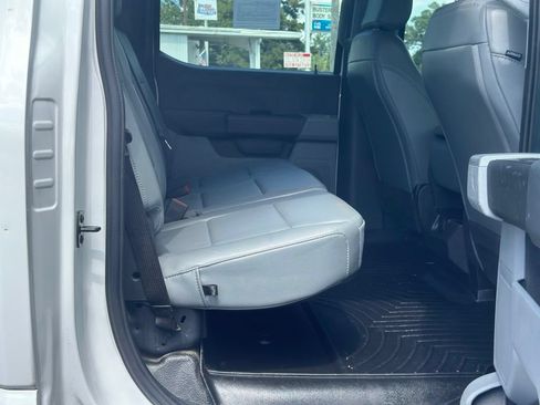 Used 2025 Ford F250 XL RWD image 19