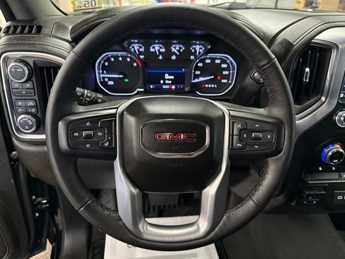 Used 2022 GMC Sierra 2500 SLE w/ SLE Convenience Package AWD/4WD image 12